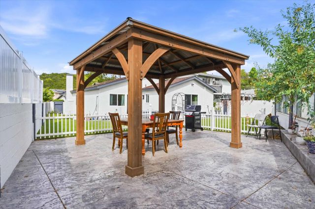 22591 Via Santa Maria, Mission Viejo, CA 92691
