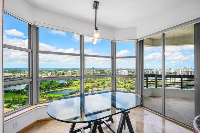 3500 Mystic Pointe Drive, Aventura, FL 33180