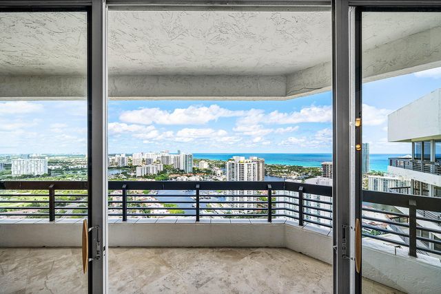 3500 Mystic Pointe Drive, Aventura, FL 33180
