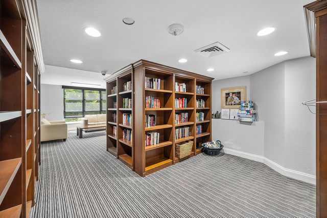 3500 Mystic Pointe Drive, Aventura, FL 33180