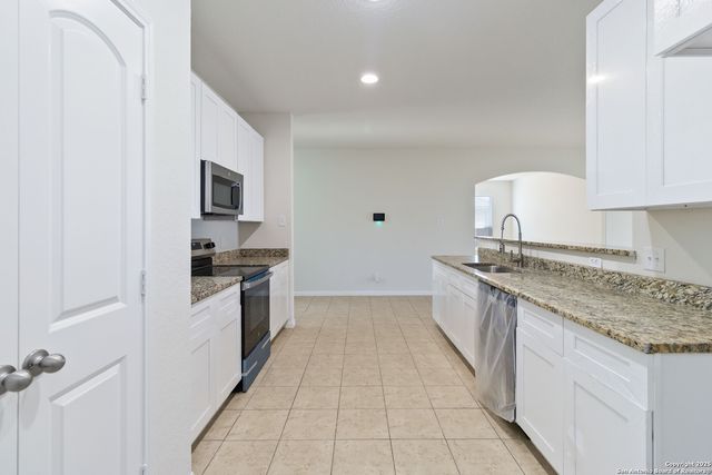 6723 Luckey Pond, San Antonio, TX 78252