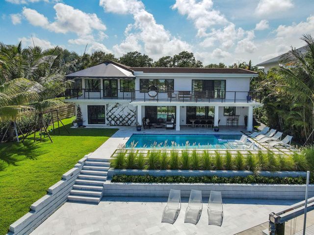 12880 S Shore Drive, Palm Beach Gardens, FL 33410