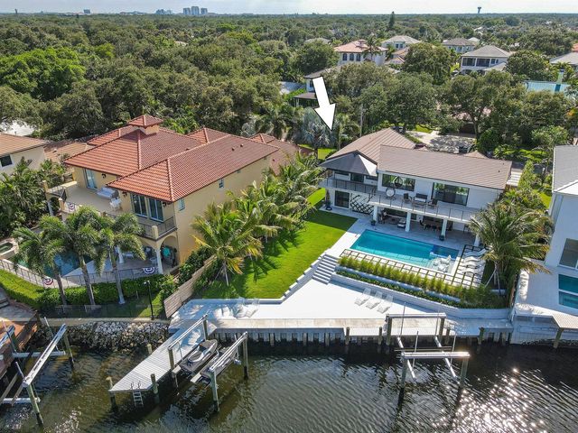 12880 S Shore Drive, Palm Beach Gardens, FL 33410
