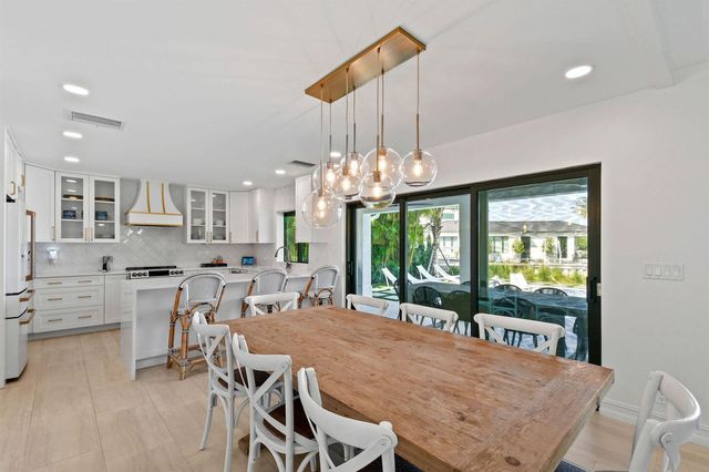 12880 S Shore Drive, Palm Beach Gardens, FL 33410