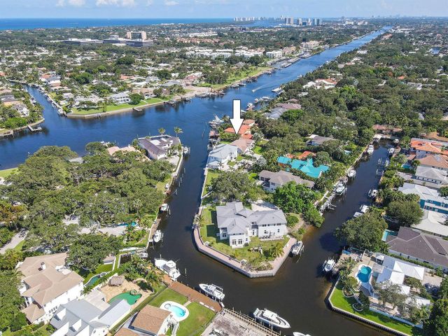 12880 S Shore Drive, Palm Beach Gardens, FL 33410