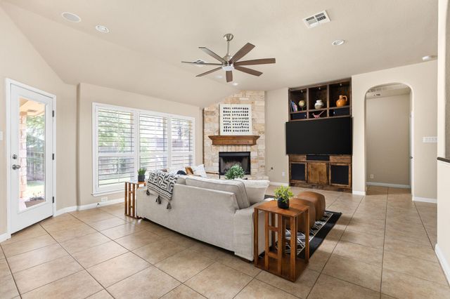 4109 Massey WAY, Round Rock, TX 78681