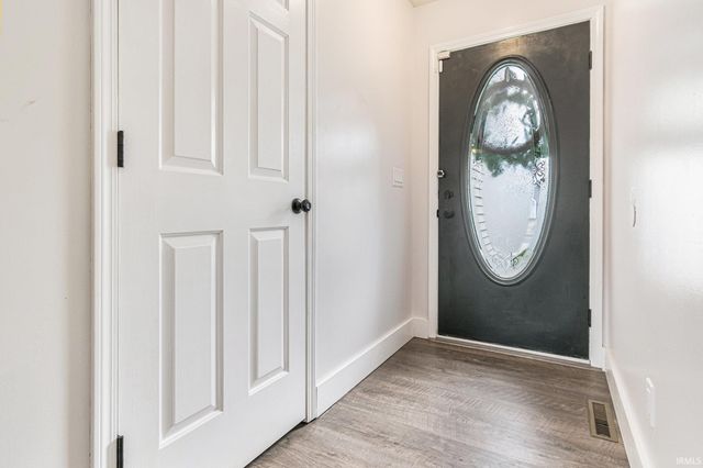 30817 Mast Drive, Osceola, IN 46561