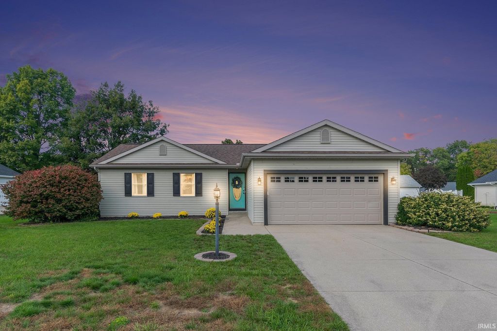 30817 Mast Drive, Osceola, IN 46561