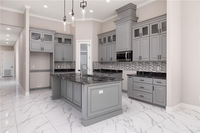 3010 Bobcat Avenue, Edinburg, TX 78542