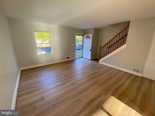 130 DUMBARTON DR, Annapolis, MD 21403