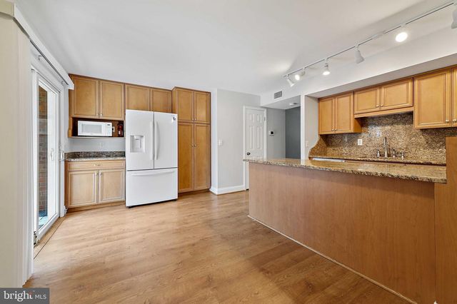 130 DUMBARTON DR, Annapolis, MD 21403