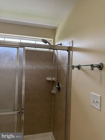 7726 HEATHERS LN, Baltimore, MD 21236