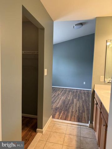 7726 HEATHERS LN, Baltimore, MD 21236