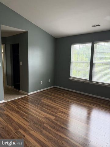 7726 HEATHERS LN, Baltimore, MD 21236