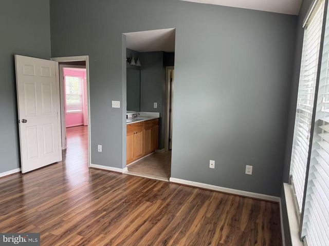 7726 HEATHERS LN, Baltimore, MD 21236