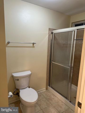 7726 HEATHERS LN, Baltimore, MD 21236