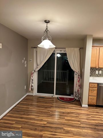 7726 HEATHERS LN, Baltimore, MD 21236