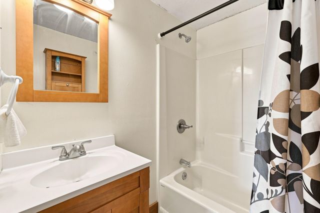 168 Union Road, Belmont, NH 03220