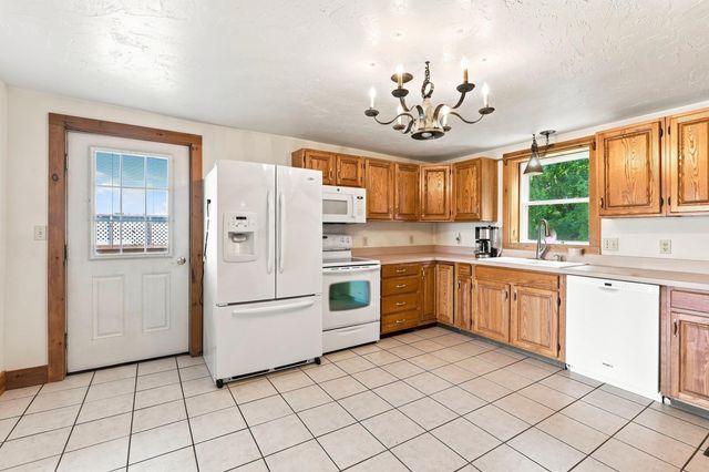 168 Union Road, Belmont, NH 03220