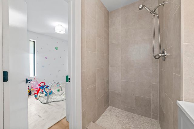 2451 NE 199th Street, Miami, FL 33180