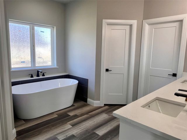 1404 Dixie Estates Way, Whitesboro, TX 76273