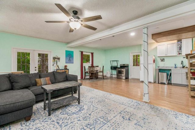 4587 Tradewinds Way, Pensacola, FL 32514