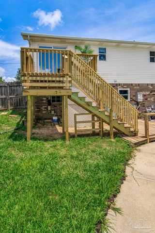 4587 Tradewinds Way, Pensacola, FL 32514