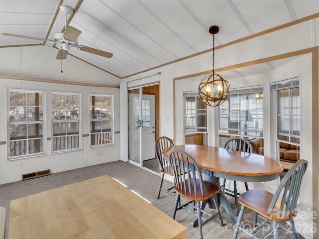 312 Mallard Loop, Waynesville, NC 28785