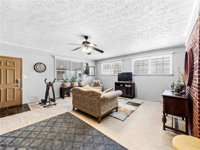 451 Cabriolet Court, Mcdonough, GA 30253