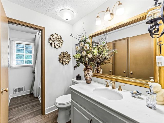 451 Cabriolet Court, Mcdonough, GA 30253