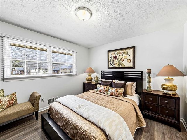 451 Cabriolet Court, Mcdonough, GA 30253