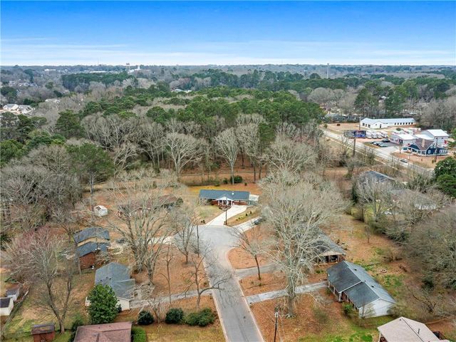 451 Cabriolet Court, Mcdonough, GA 30253