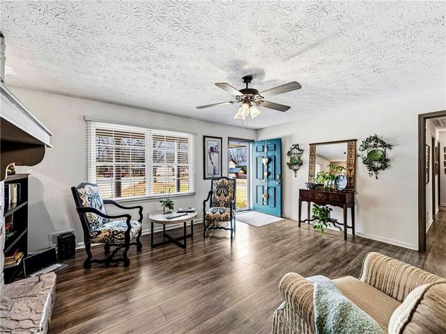 451 Cabriolet Court, Mcdonough, GA 30253