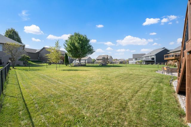 870 Portsmith Drive NW, Rochester, MN 55901