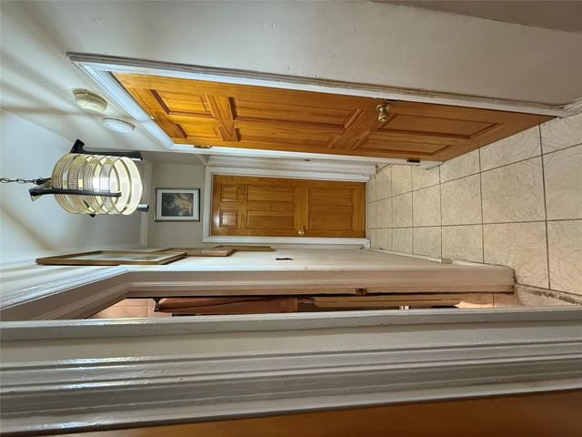 541 East 54th Street, Brooklyn, NY 11203