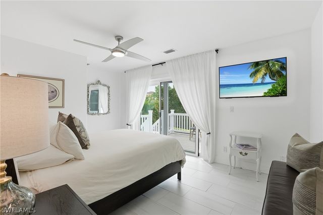 26 Fairview BLVD, Fort Myers Beach, FL 33931