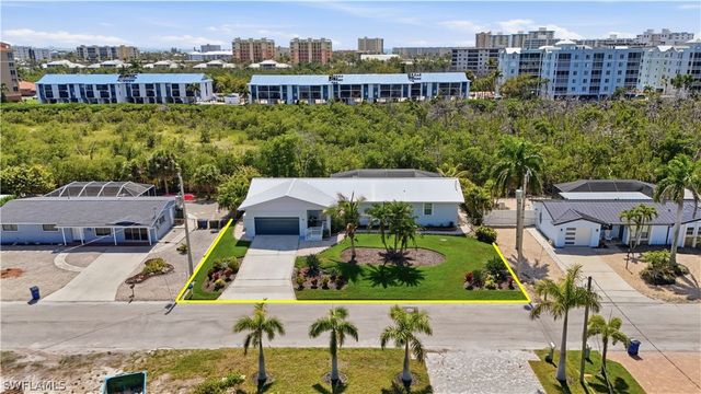 26 Fairview BLVD, Fort Myers Beach, FL 33931