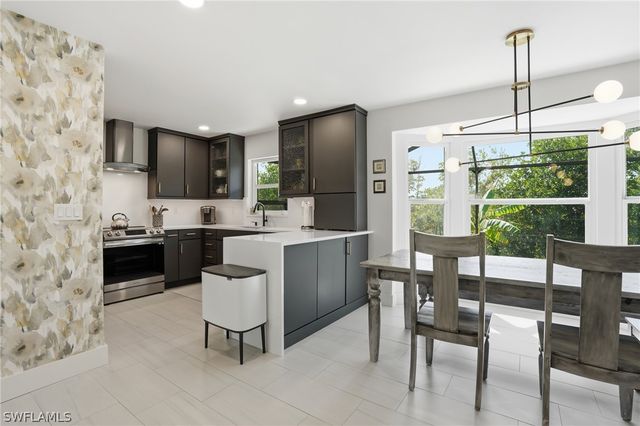 26 Fairview BLVD, Fort Myers Beach, FL 33931