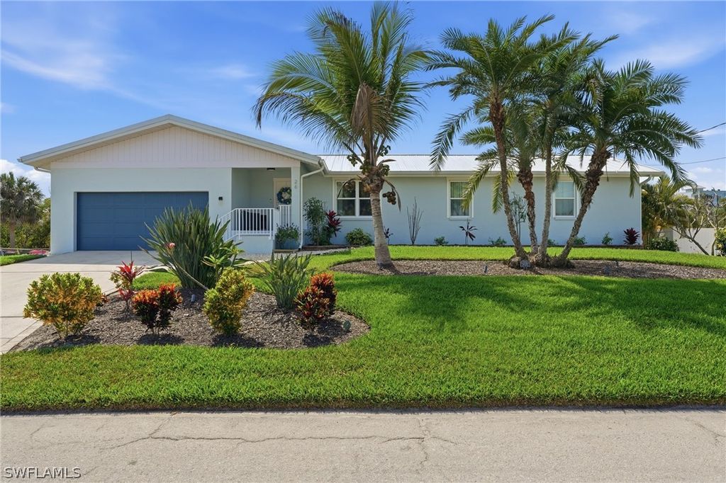 26 Fairview BLVD, Fort Myers Beach, FL 33931