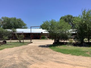 1203 S Date Street, Plainview, TX 79072