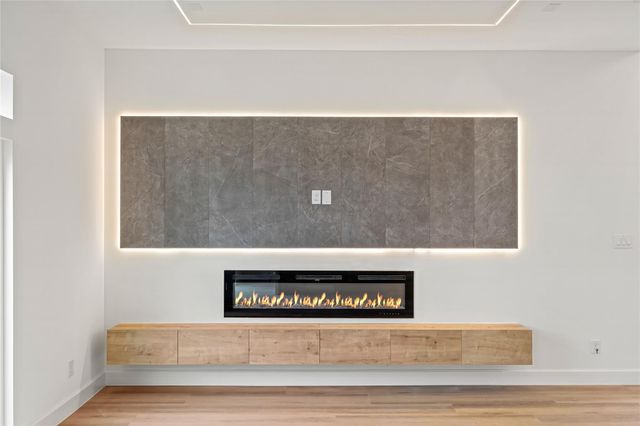 3807 Noah Street W, Houston, TX 77021