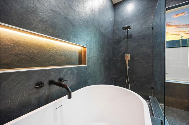 3807 Noah Street W, Houston, TX 77021