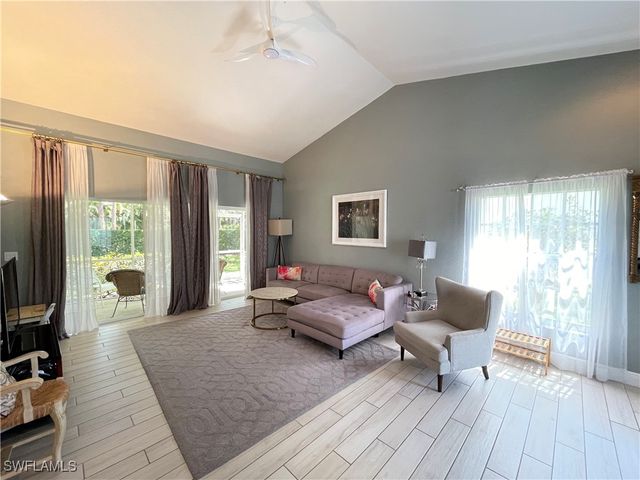 1130 Partridge CIR 102, Naples, FL 34104