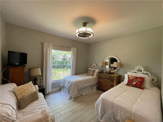 1130 Partridge CIR 102, Naples, FL 34104