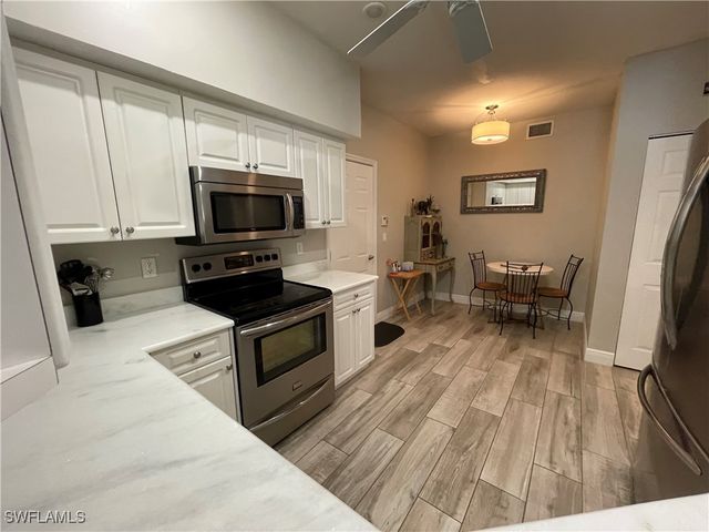 1130 Partridge CIR 102, Naples, FL 34104