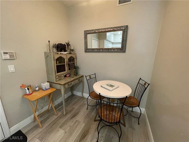 1130 Partridge CIR 102, Naples, FL 34104