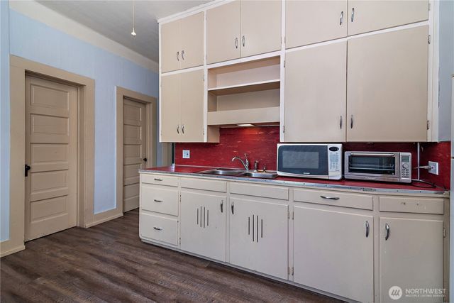 711 N Water Street, Ellensburg, WA 98926