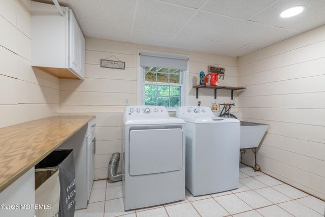 545 River Terrace, Toms River, NJ 08755