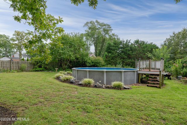 545 River Terrace, Toms River, NJ 08755