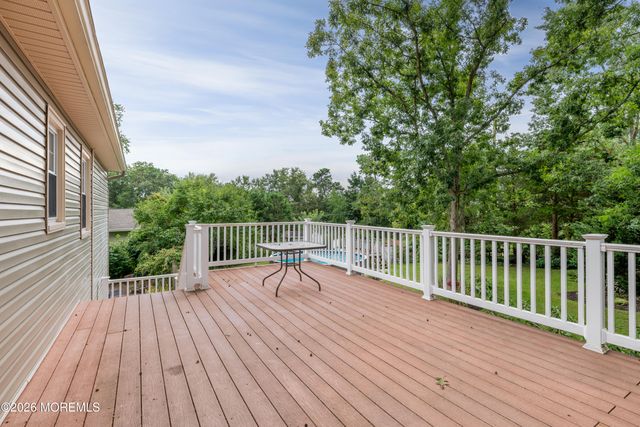 545 River Terrace, Toms River, NJ 08755